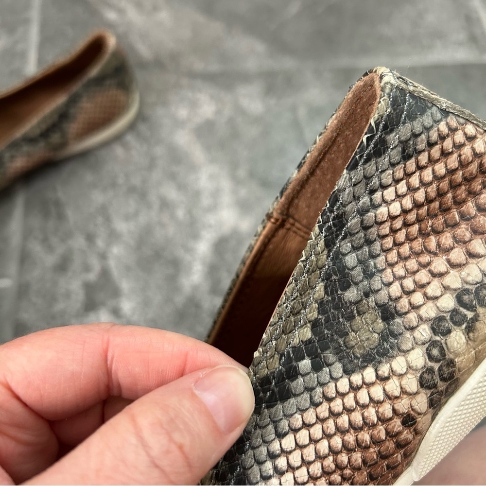 Frye Women's Leather Snakeskin Print Slip-On Flat Shoes Size 9M - Picture 14 of 15